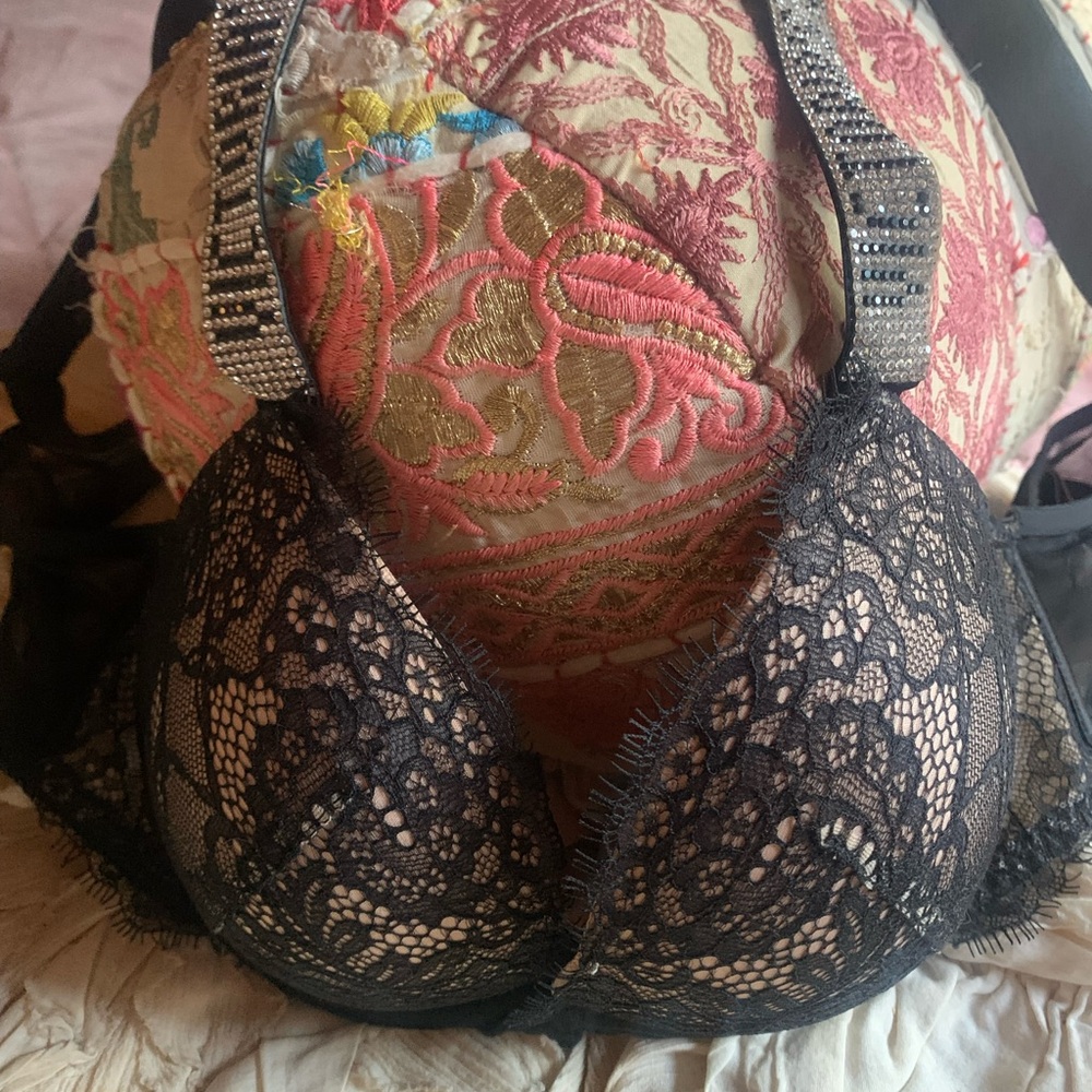 Y2K V/S very sexy Crystal strap Black Lace bombshell Bra